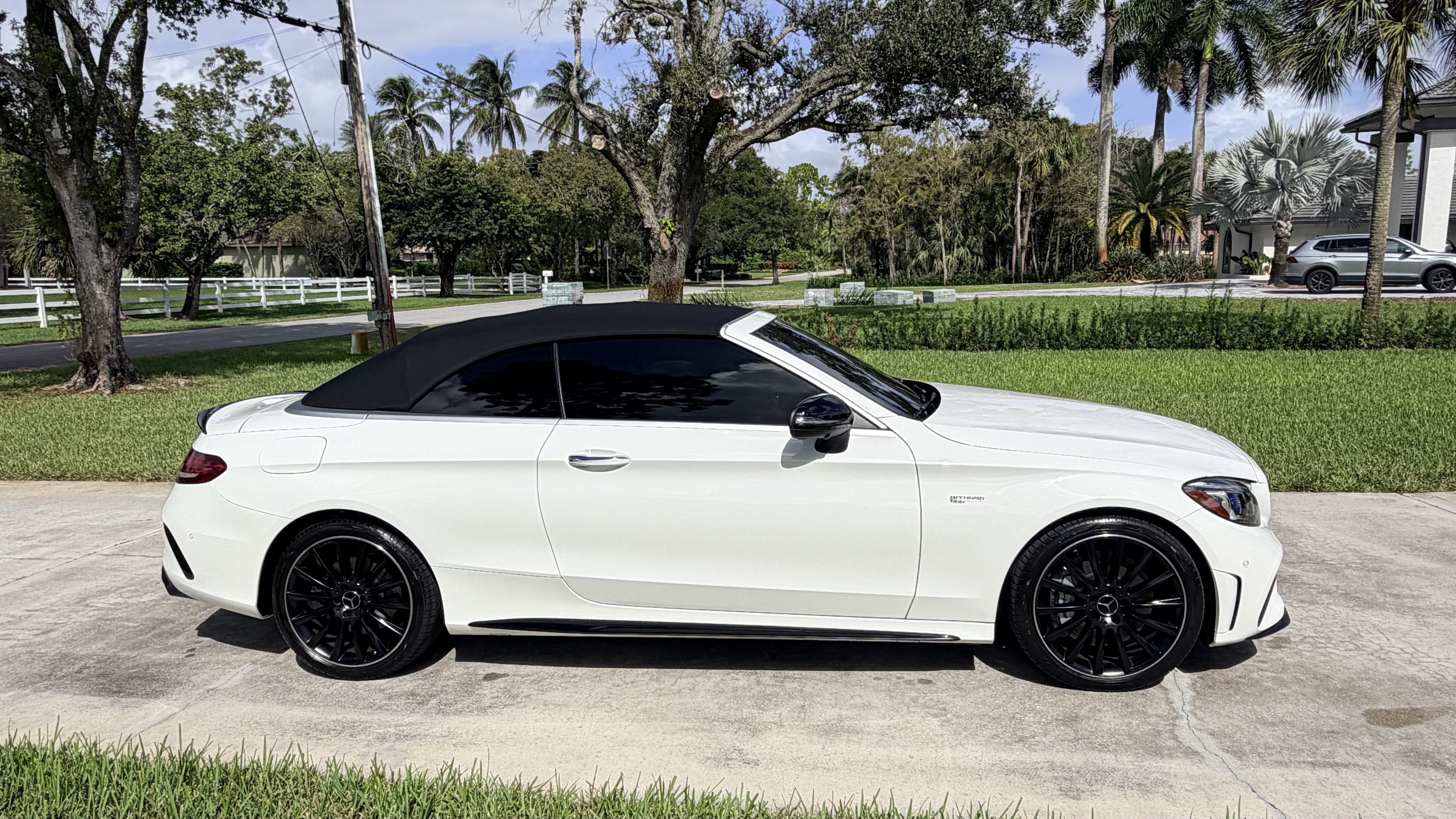 Used 2022 Mercedes-Benz C 43 AMG 4MATIC Cabriolet image 1