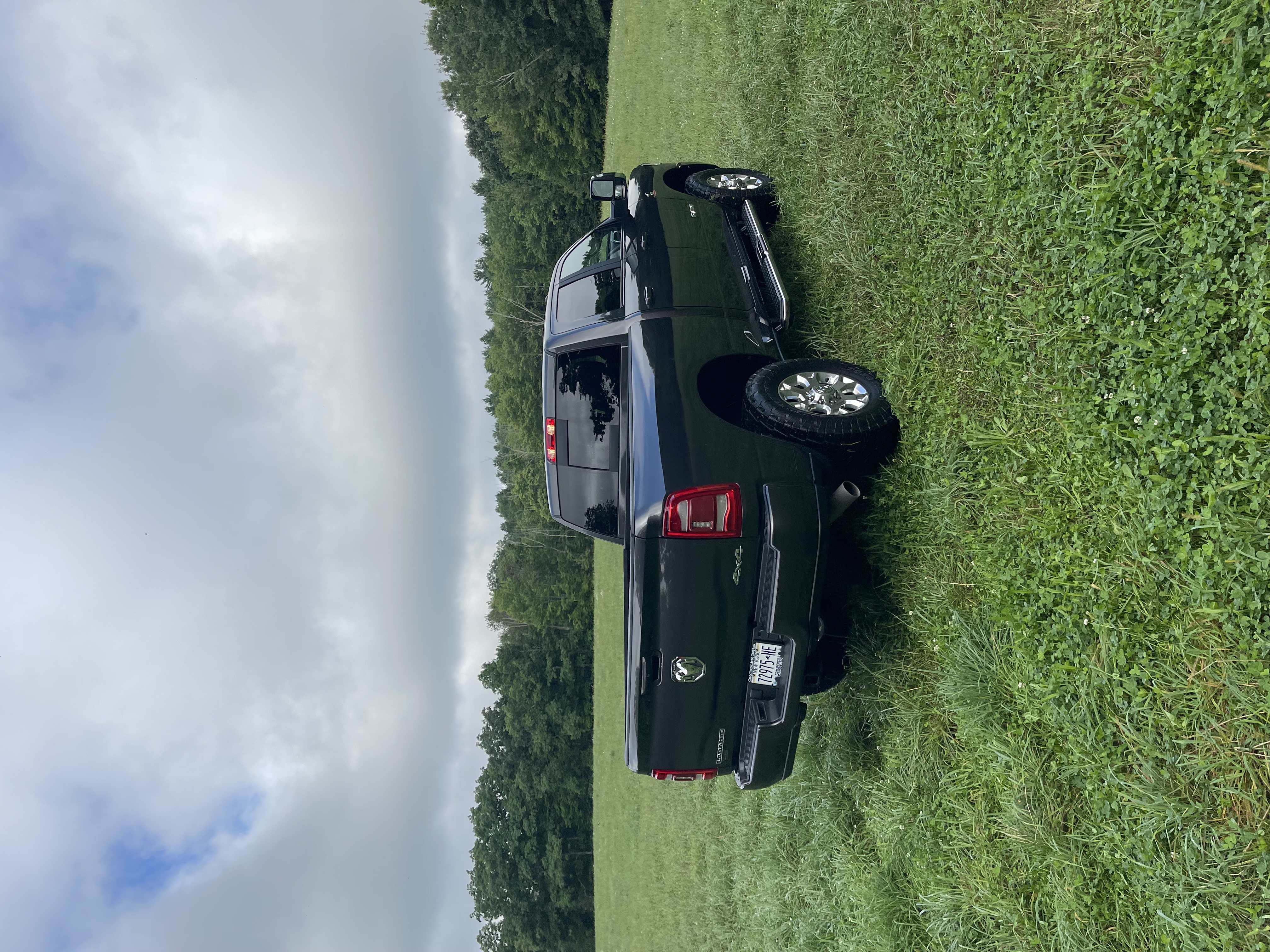 Used 2023 RAM 2500 Laramie AWD/4WD image 4