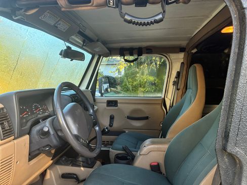 Used 2001 Jeep Wrangler Sahara image 13