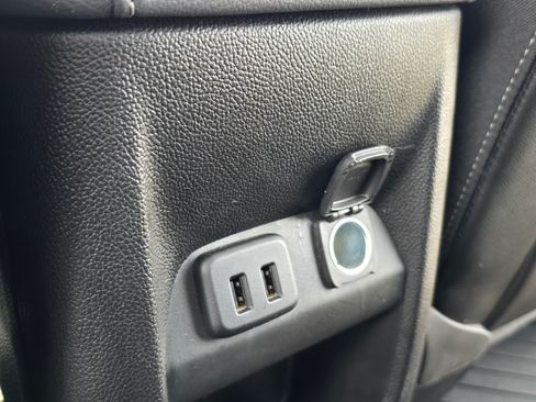 Used 2017 Chevrolet Colorado Z71 image 31