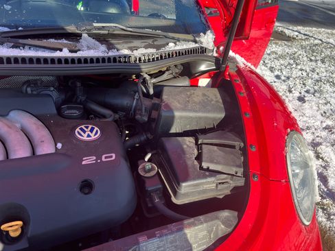 Used 1999 Volkswagen Beetle GLS image 11