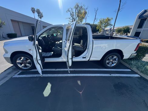 Used 2019 RAM 1500 Big Horn image 8