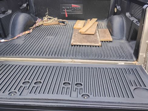 Used 2013 Ford F150 XLT w/ XLT Chrome Pkg image 14