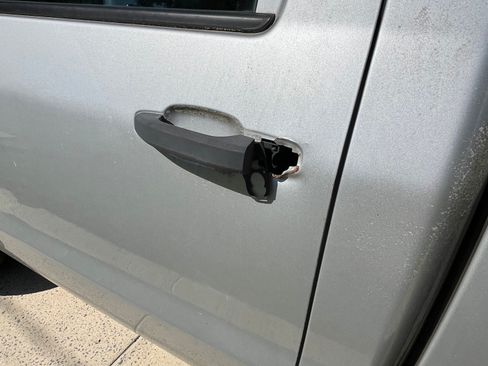 Used 2016 Chevrolet Silverado 1500 W/T w/ Chrome Bumper Package RWD image 10