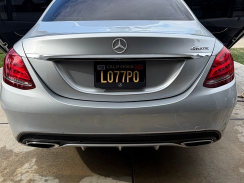 Used 2015 Mercedes-Benz C 300 4MATIC Sedan image 6
