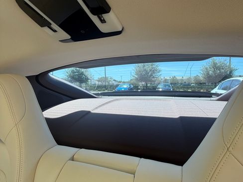 Used 2020 Porsche Panamera AWD/4WD image 16