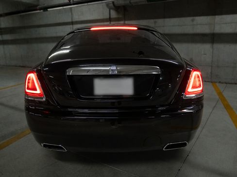 Used 2015 Rolls-Royce Wraith image 9