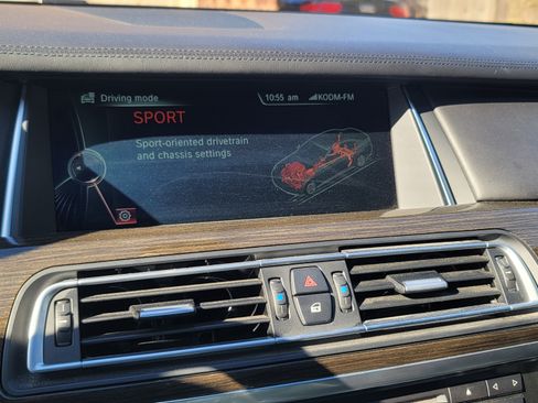 Used 2013 BMW 750Li xDrive 750Li xDrive Sedan 4D image 18