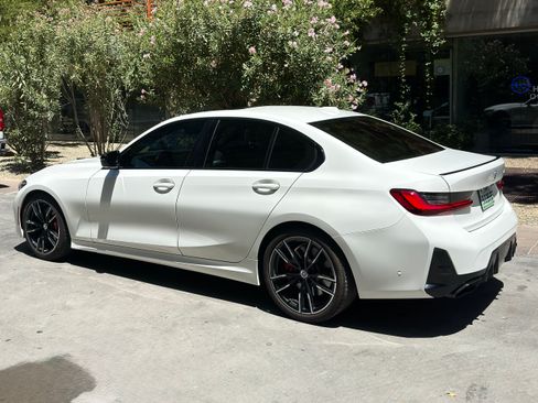 Used 2023 BMW M340i RWD image 4