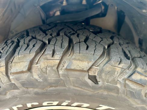Used 2022 Toyota 4Runner TRD Off-Road AWD/4WD image 12