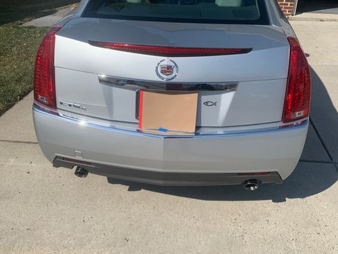 Used 2010 Cadillac CTS Performance image 27