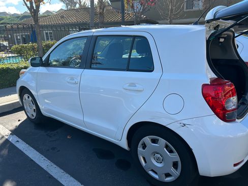 Used 2009 Scion xD image 10