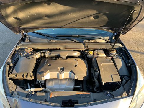 Used 2015 Chevrolet Malibu LS image 18