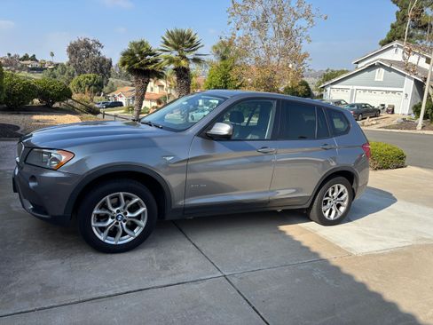 Used 2013 BMW X3 xDrive35i image 4