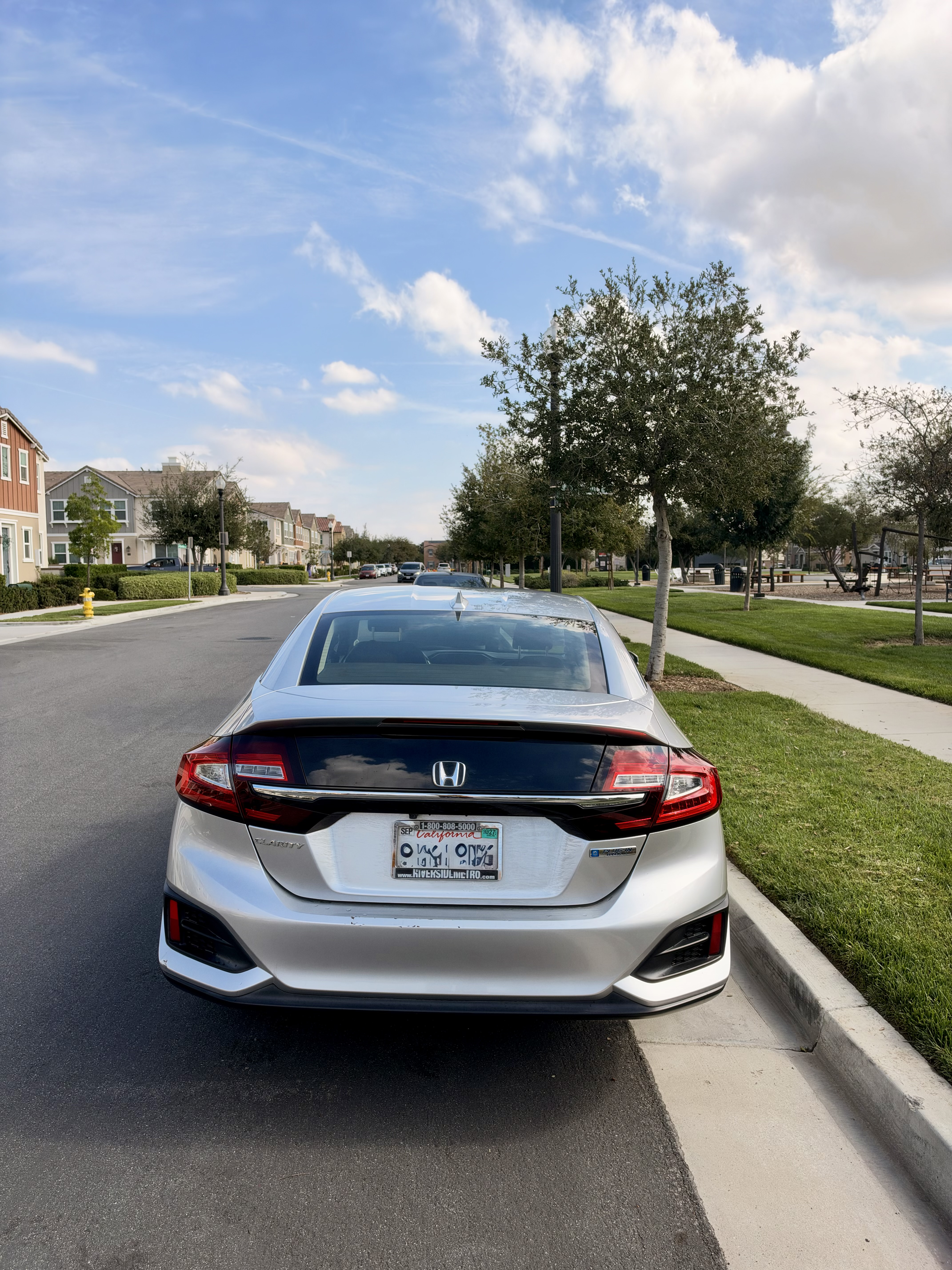 Used 2020 Honda Clarity Plug-In Hybrid image 6