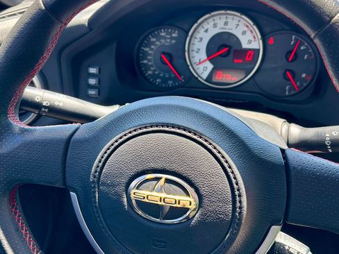 Used 2013 Scion FR-S RWD image 11