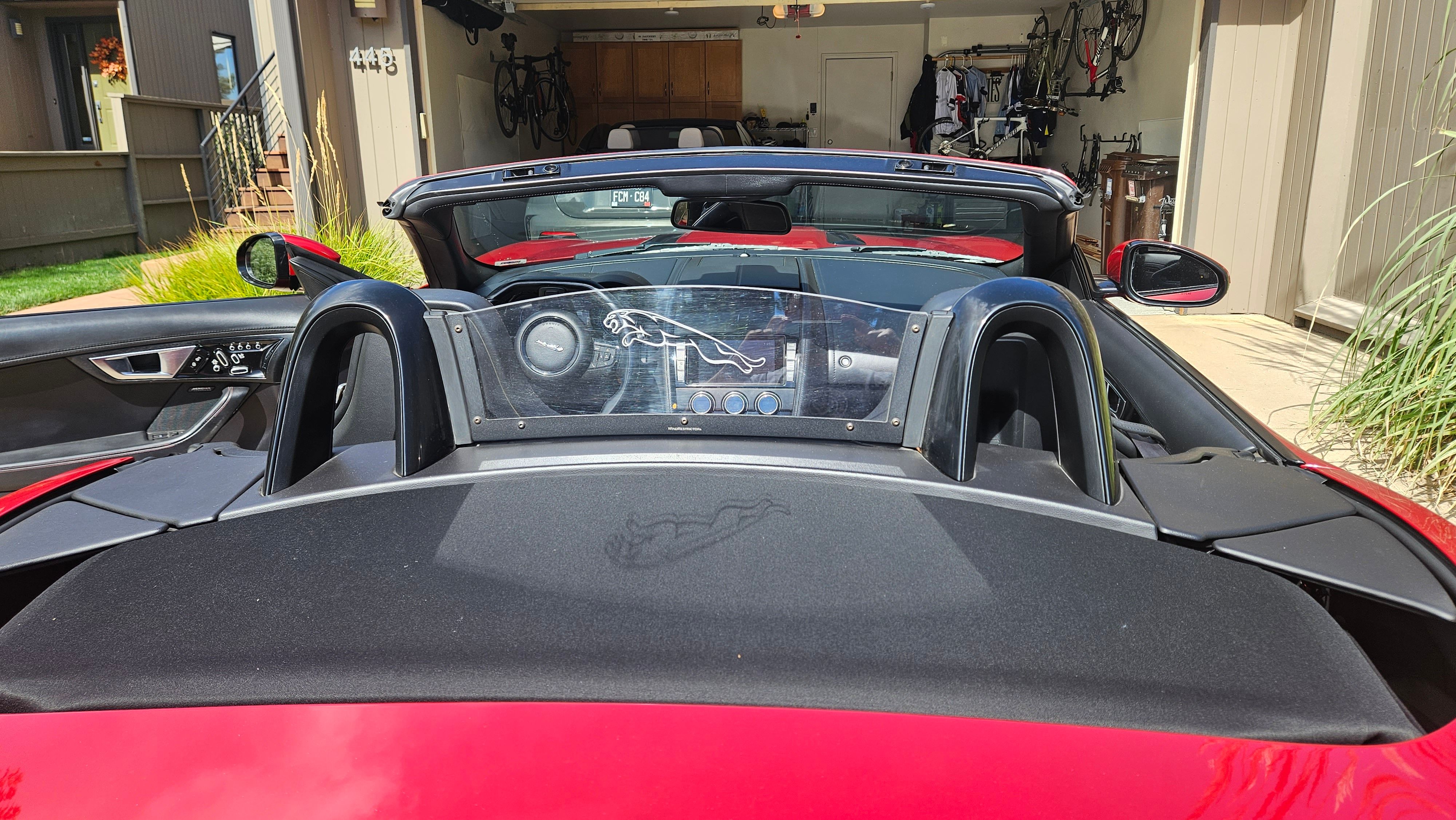 Used 2014 Jaguar F-TYPE S RWD image 11