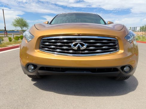 Used 2009 INFINITI FX35 AWD w/ Navigation Pkg image 4
