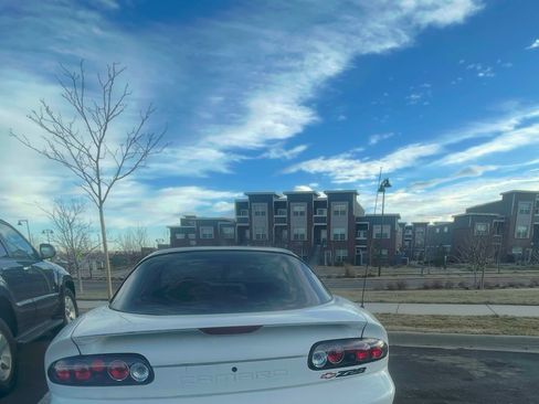 Used 2001 Chevrolet Camaro Z28 w/ Preferred Equipment Group 2 image 12