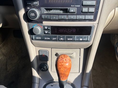 Used 2002 INFINITI I35 image 12