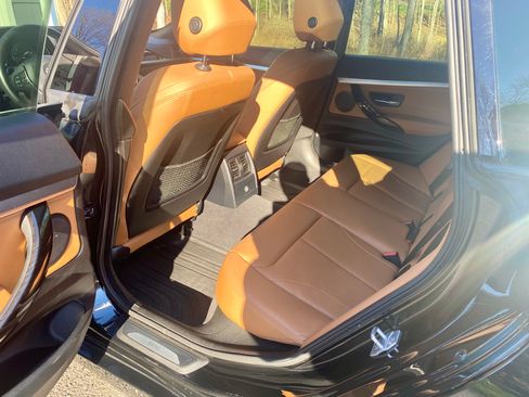 Used 2018 BMW 330i Gran Turismo xDrive 330i Gran Turismo xDrive Sedan image 5