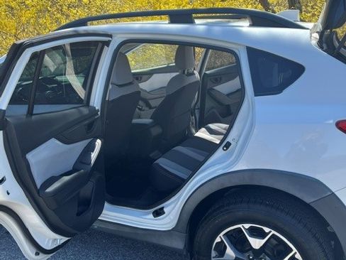 Used 2018 Subaru Crosstrek 2.0i Premium AWD/4WD image 14