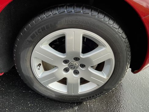 Used 2007 Volkswagen Beetle Convertible w/ Package 1 image 23