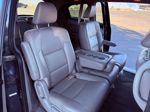 Used 2017 Honda Odyssey EX-L image 8