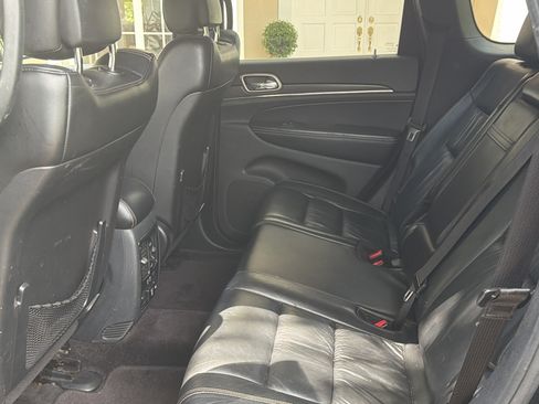 Used 2016 Jeep Grand Cherokee Limited AWD/4WD image 8