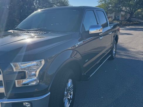 Used 2016 Ford F150 Lariat image 1