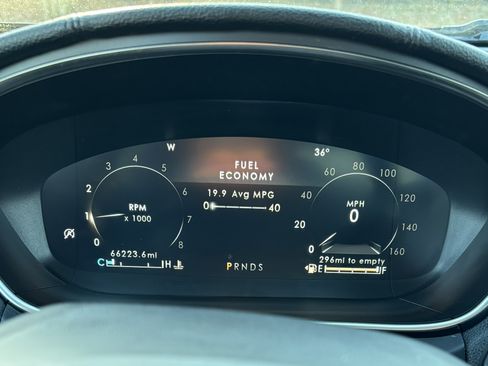 Used 2020 Lincoln Nautilus Reserve image 6