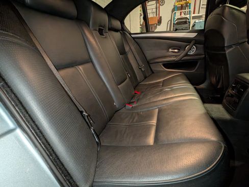 Used 2008 BMW M5 image 19