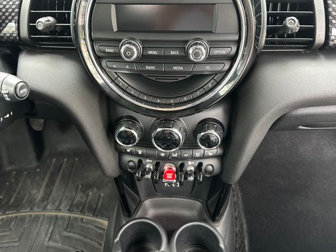 Used 2015 MINI Cooper S image 11