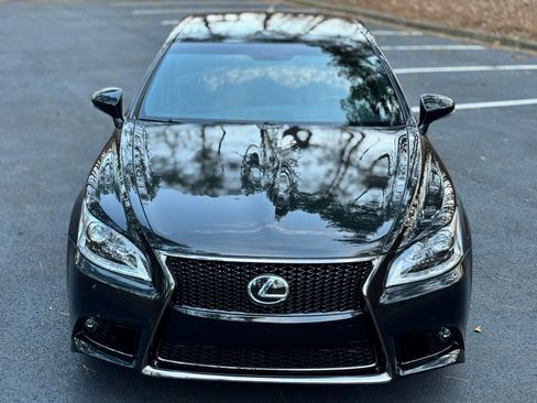 Used 2017 Lexus LS 460 F Sport image 11