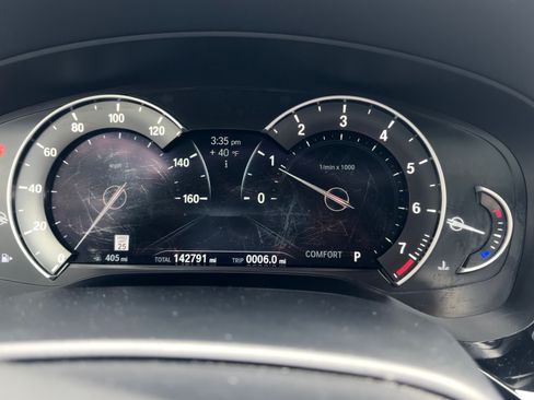 Used 2018 BMW 540i xDrive image 13