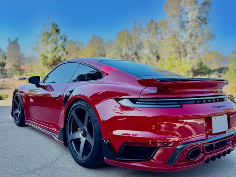 Used 2022 Porsche 911 Turbo S image 8