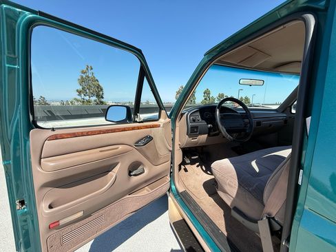 Used 1996 Ford F150 2WD Regular Cab image 11
