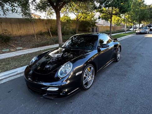 Used 2009 Porsche 911 Turbo image 1
