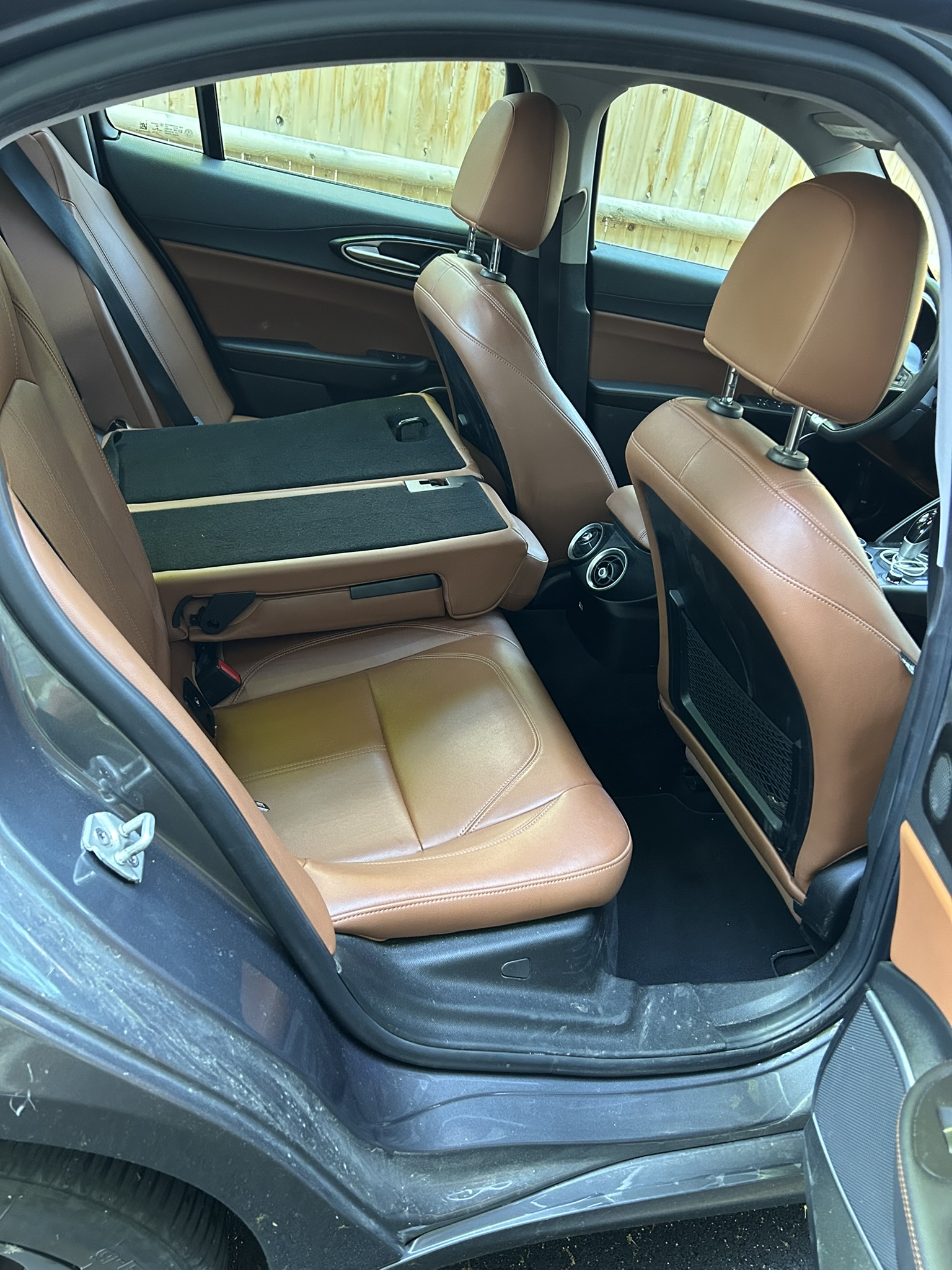 Used 2018 Alfa Romeo Giulia AWD image 6