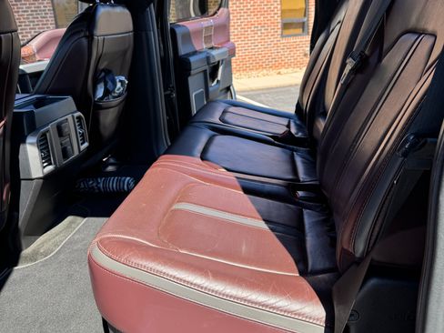 Used 2017 Ford F350 Platinum w/ Platinum Ultimate Package image 19