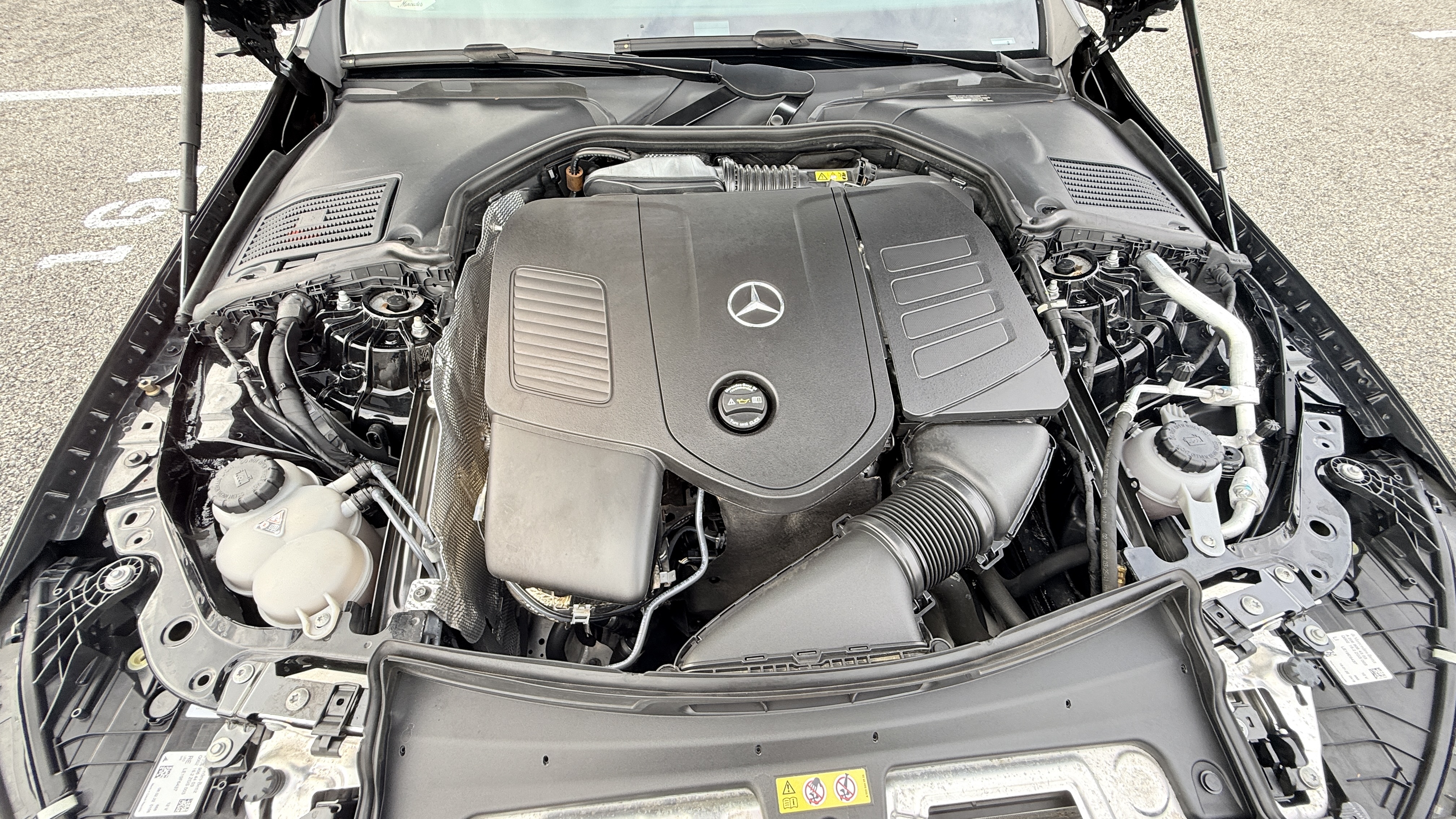Used 2023 Mercedes-Benz C 300 4MATIC Sedan image 29