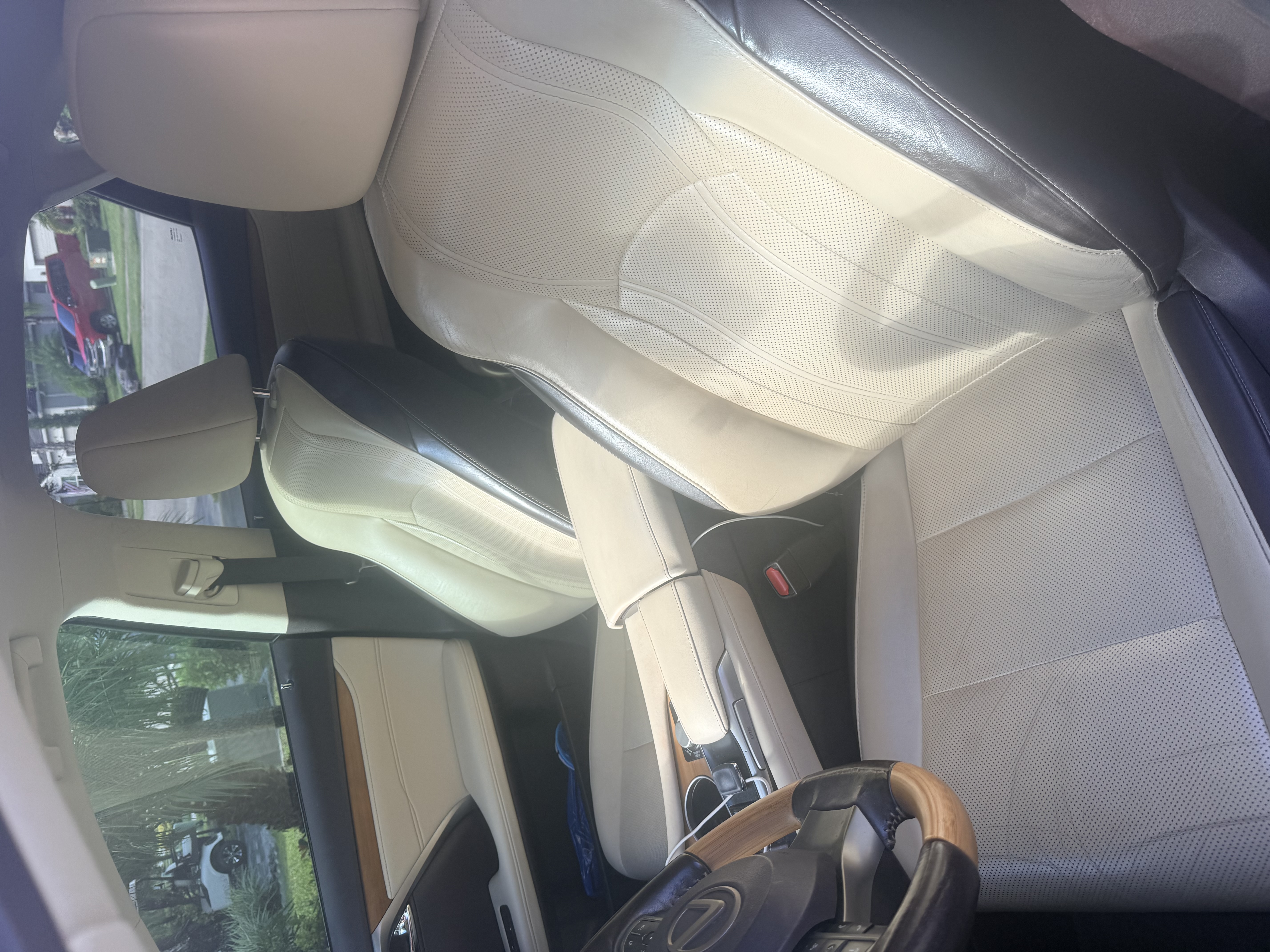 Used 2019 Lexus RX 450h AWD w/ Navigation Package image 10