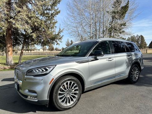 Used 2020 Lincoln Aviator Reserve w/ Elements Package Plus image 1