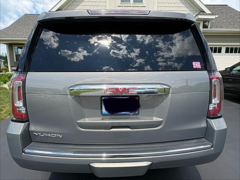 Used 2019 GMC Yukon Denali w/ Open Road Package AWD/4WD image 4