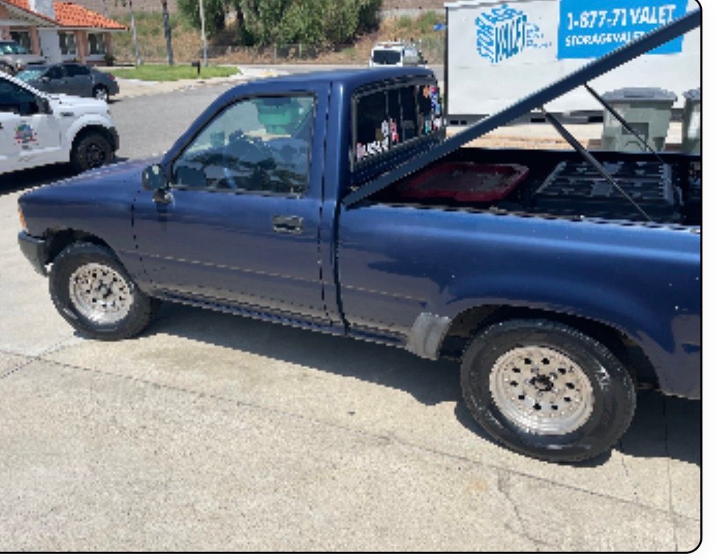 Used 1993 Toyota Pickup 2WD Regular Cab image 12