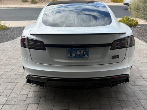 Used 2026 Tesla Model S Plaid AWD/4WD image 6