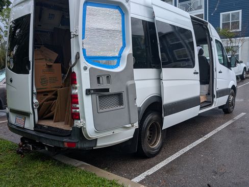 Used 2014 Mercedes-Benz Sprinter 3500 image 5