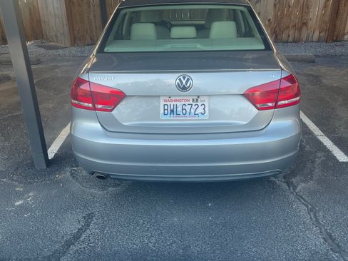 Used 2013 Volkswagen Passat 2.5 SE image 6