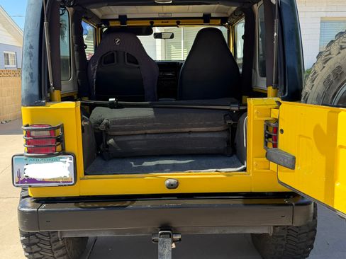 Used 2000 Jeep Wrangler Sport AWD/4WD image 12