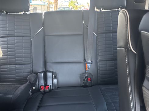 Used 2025 Cadillac Escalade Sport Platinum w/ LPO, ONYX Package image 11